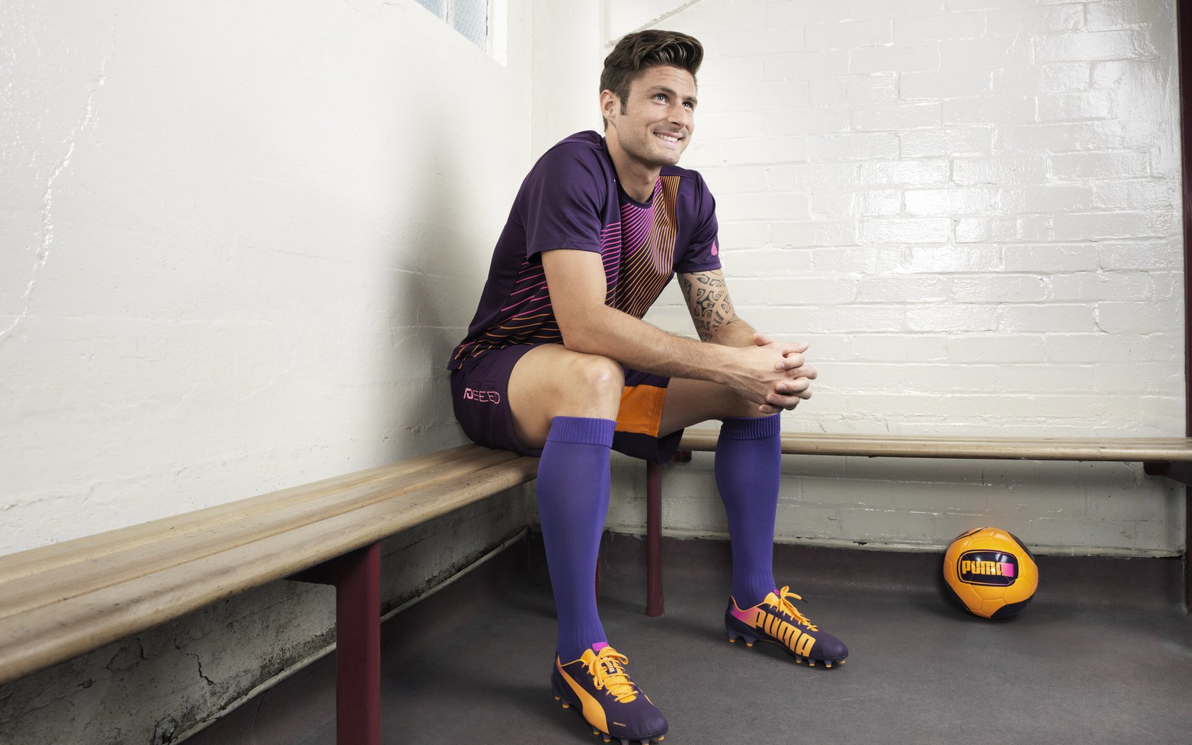 kaiyun官方-绝杀与连败，孙兴慜独造神迹，魔笛黯然神伤—英超西甲冰火两重天，绝杀与连败，孙兴慜独造神迹，魔笛黯然神伤—英超西甲冰火两重天